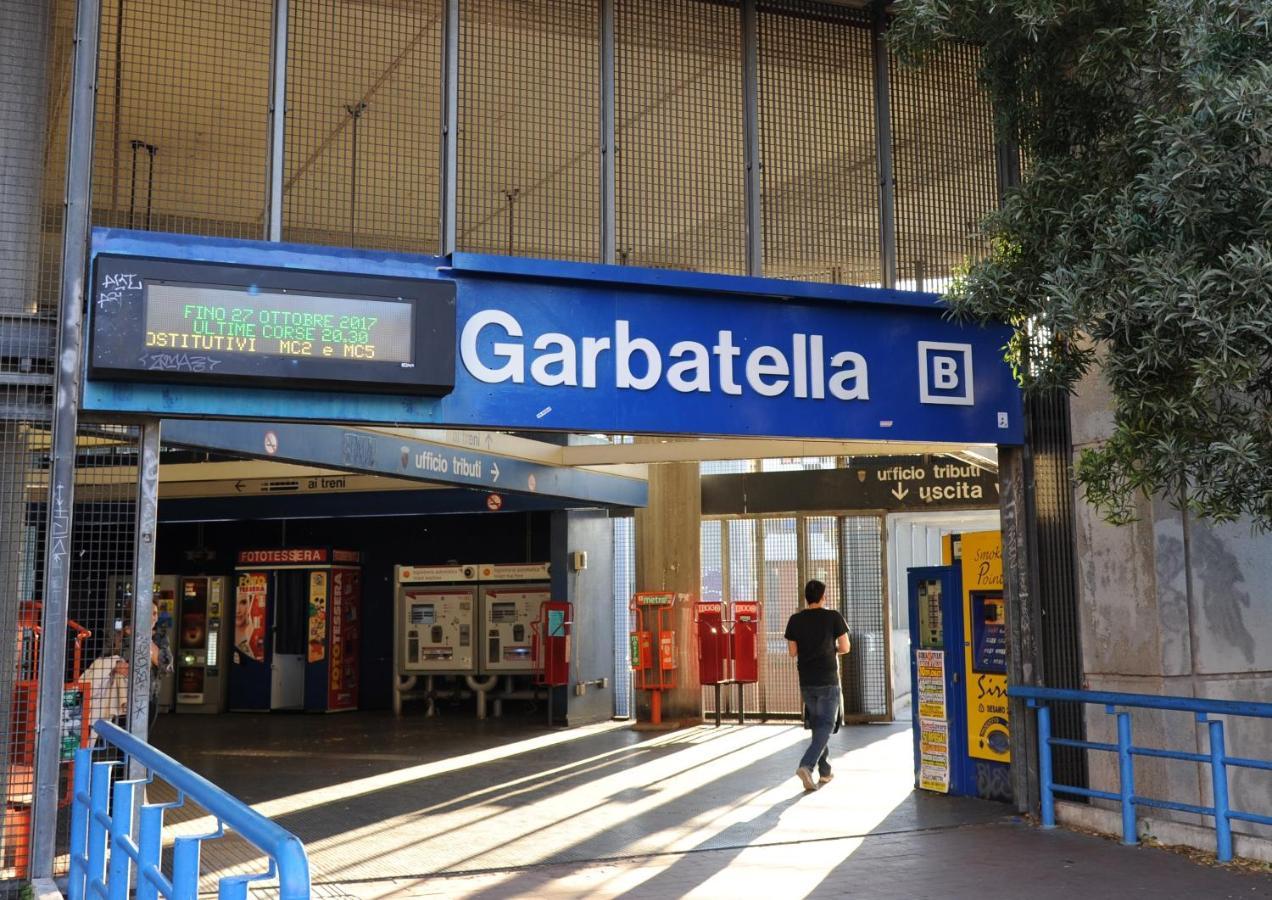 Casa Italiano - Bestbnb Garbatella Рим Екстер'єр фото