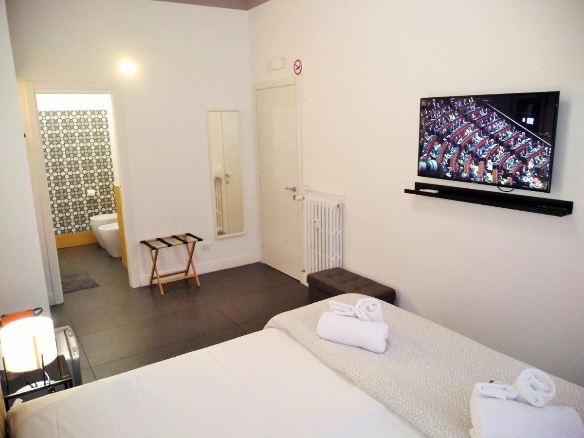 Casa Italiano - Bestbnb Garbatella Рим Екстер'єр фото